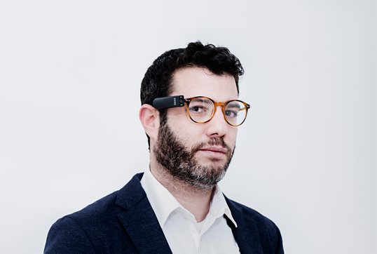Titelbild: Omer Elad, CEO, OrCam, Start-up, Tech, Brille